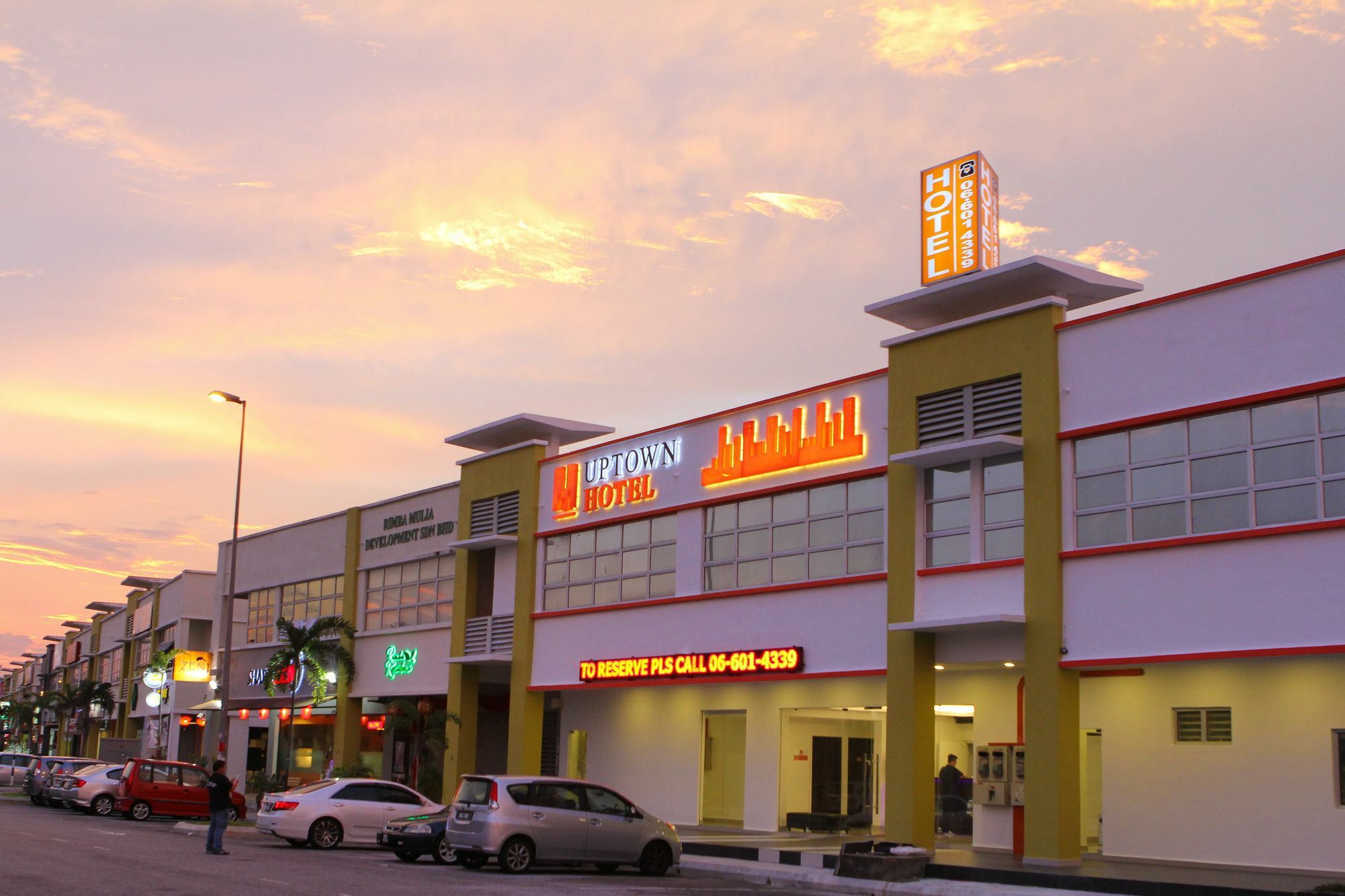 Uptown Hotel Seremban Eksteriør billede